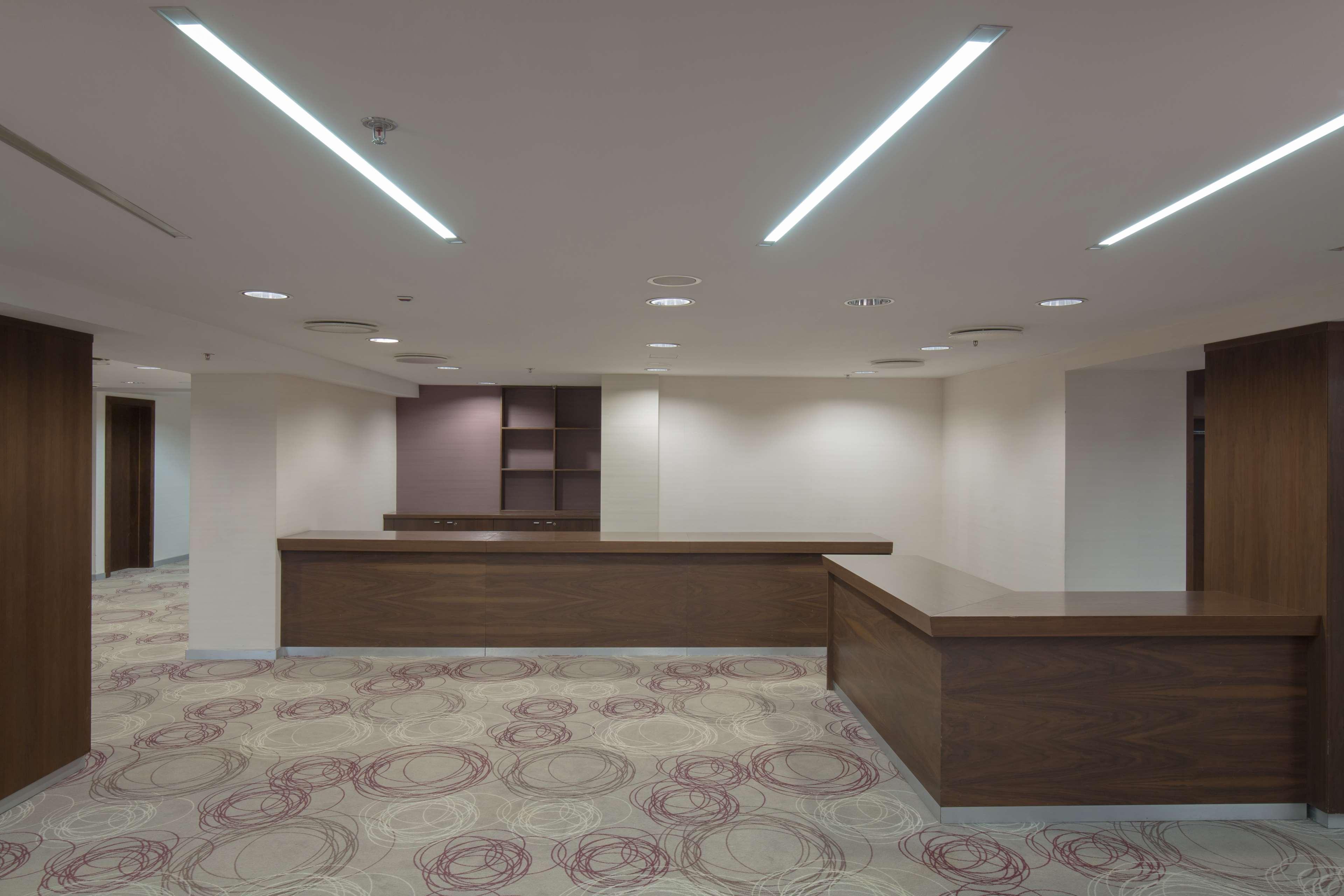 Hotel Doubletree By Hilton Kosice